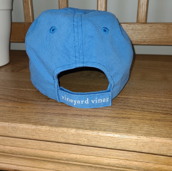 Vineyard Vines by Shep & Ian - Picture 5 of 6